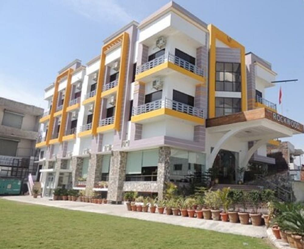 Hotel Rockwood in Paonta Sahib, India