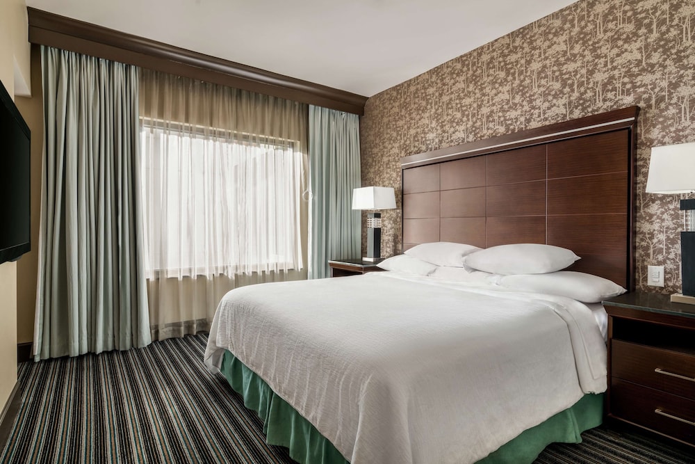 Embassy Suites by Hilton Salt Lake West Valley City - photo 25