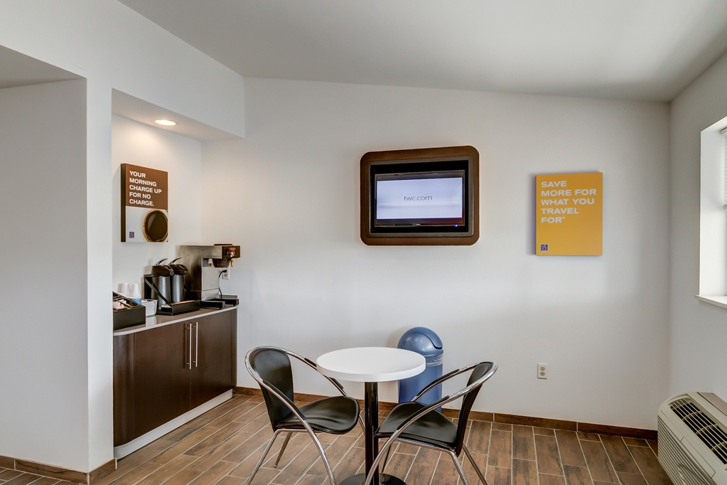 Motel 6 Berea KY - photo 19