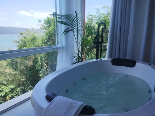 North Suíte - carbon neutral hotel in Florianopolis