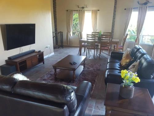 Dauin unique home away from the hustle and bustle. — 4-Star Luxury Hotel in Dauin, Philippines