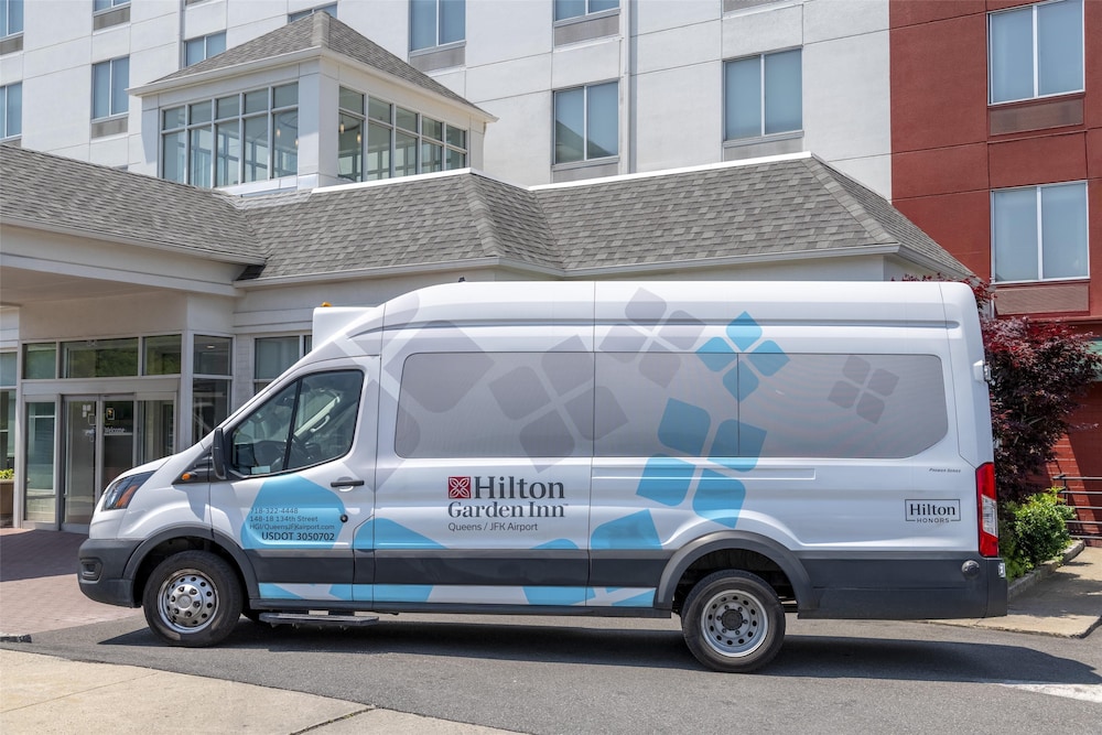Hilton Garden Inn Queens JFK Airport - photo 30