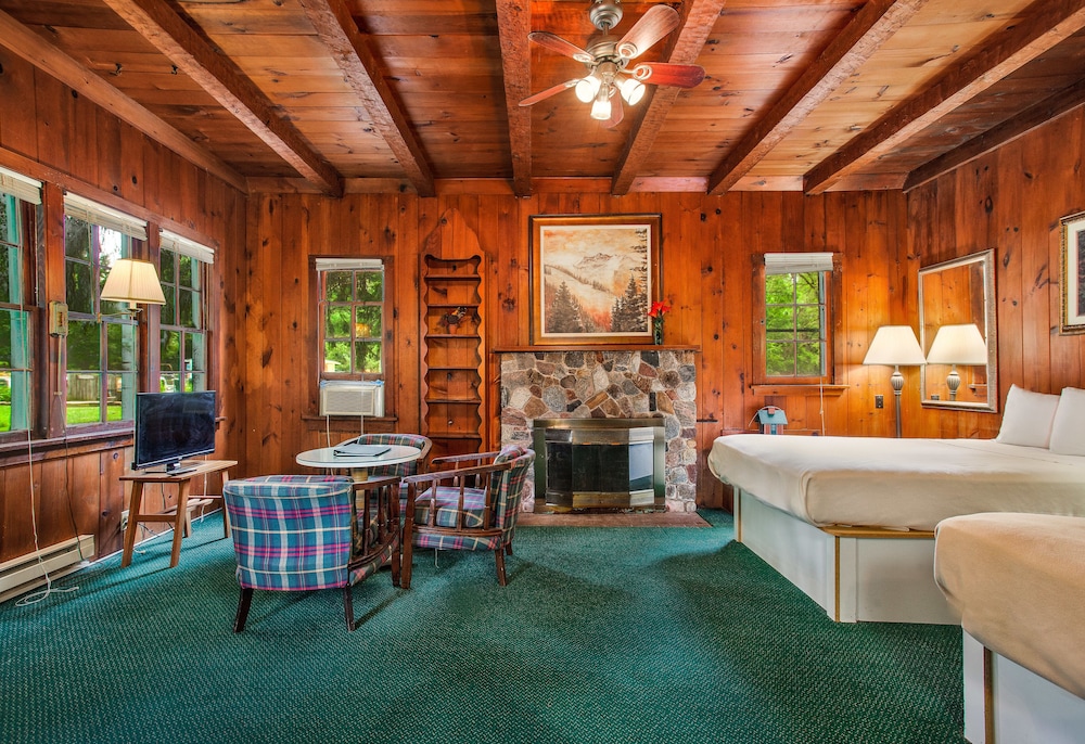 Birchcliff Resort - photo 17