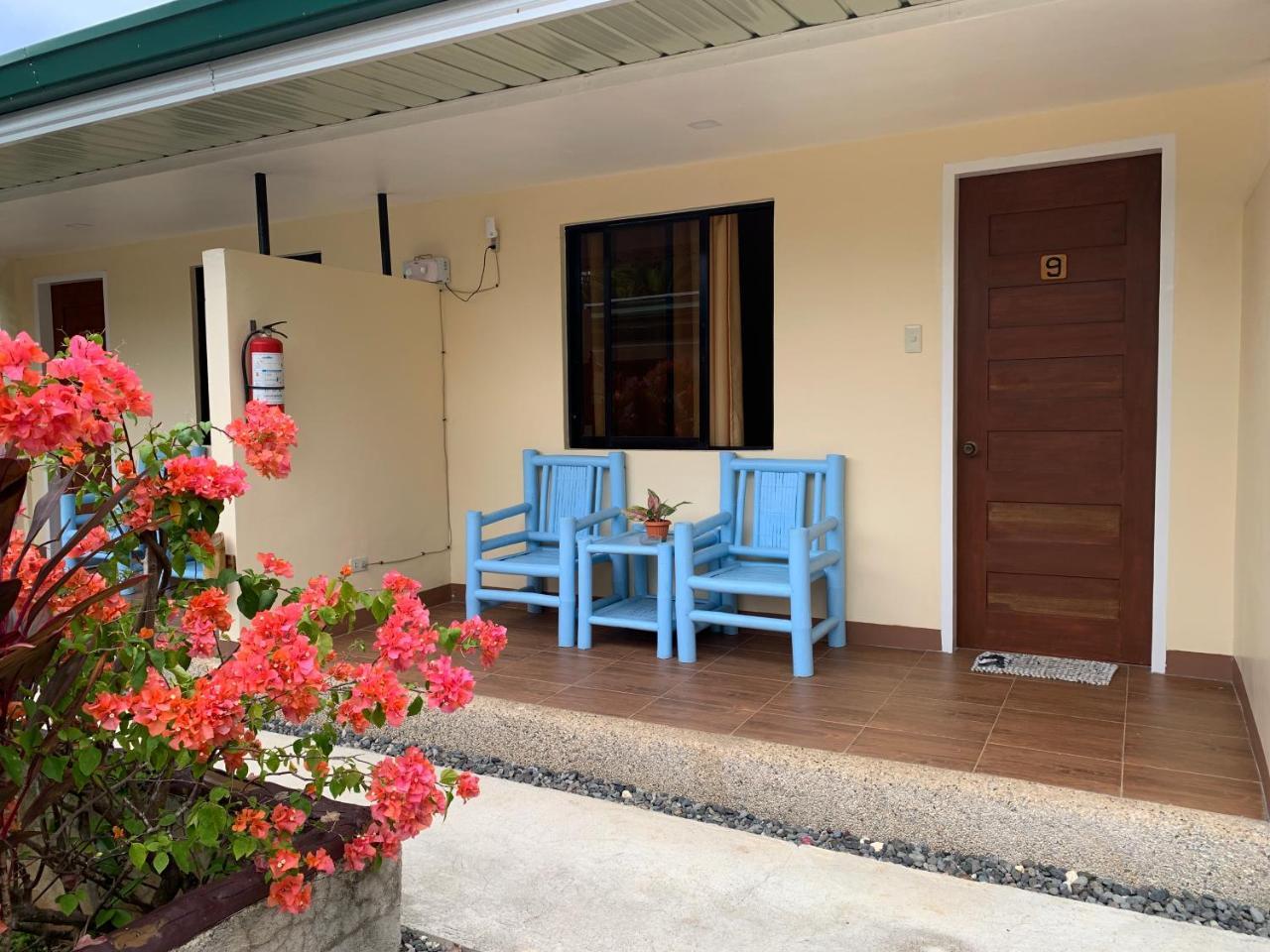 Midnite Inn in Dauis, Philippines