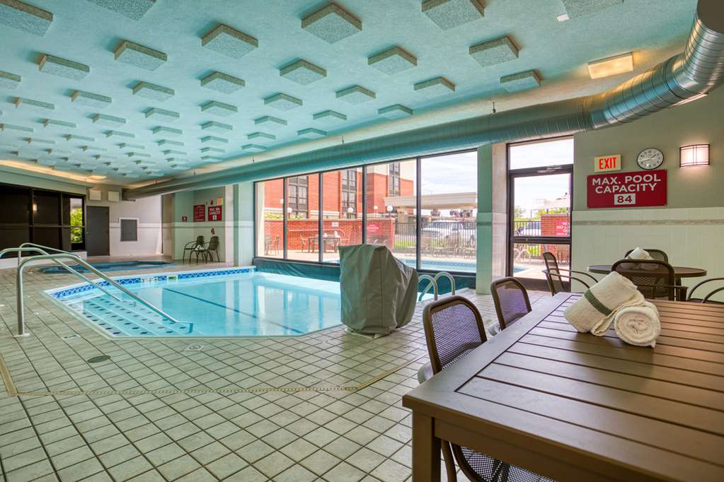 Drury Inn & Suites St. Louis Fairview Heights - photo 39