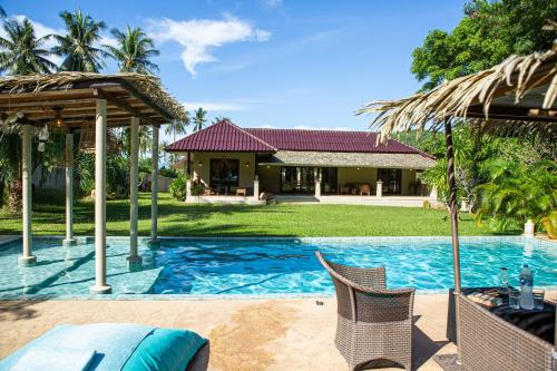 MAïLO pool villa 5BR 10 guests — 4-Star Luxury Hotel in Koh Samui, Thailand