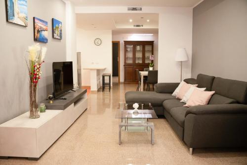 Le Fonti Charming Apartment Puglia Inn Holiday — 4-Star Luxury Hotel in Acquaviva Delle Fonti, Italy