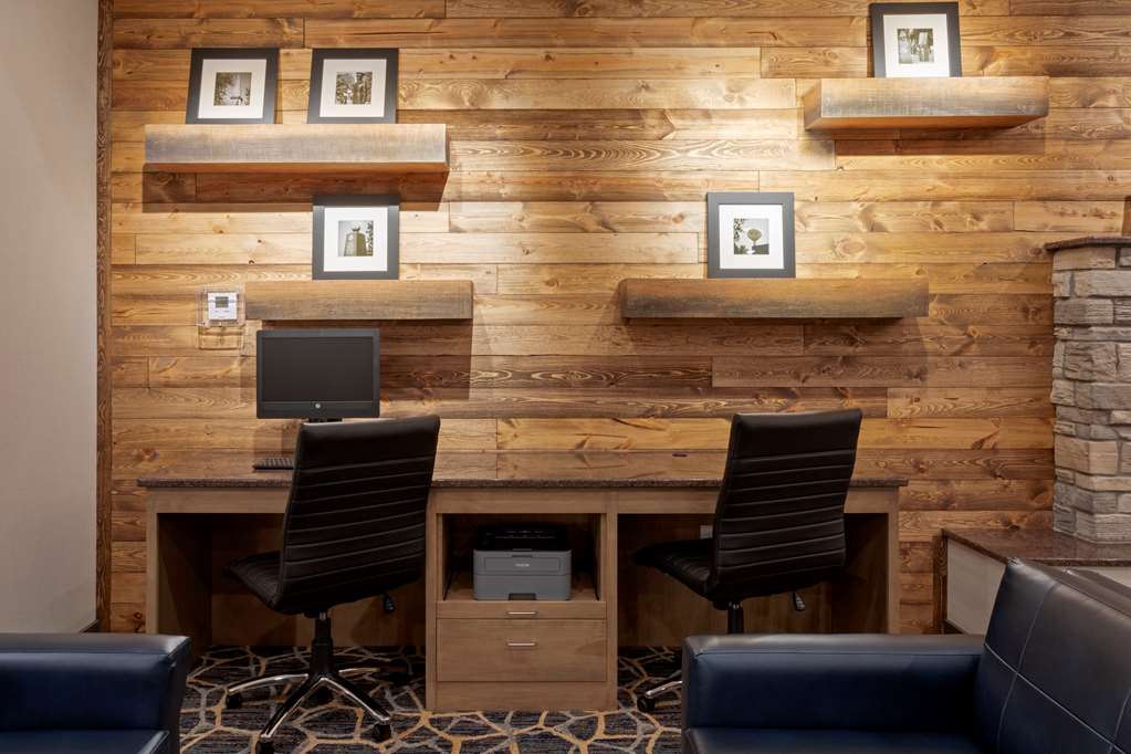 Grandstay Hotel and Suites Milbank - photo 14