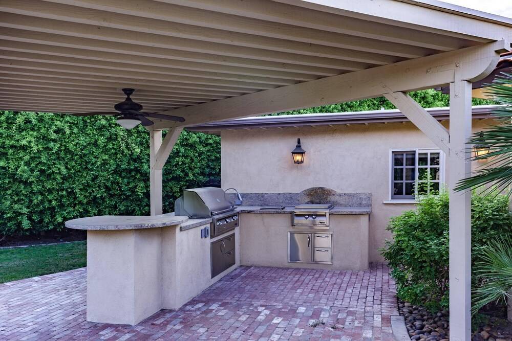 The Sol Lesser Estate - photo 30