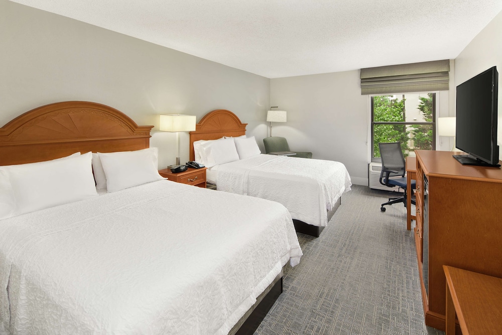 Hampton Inn Atlanta Newnan - photo 22