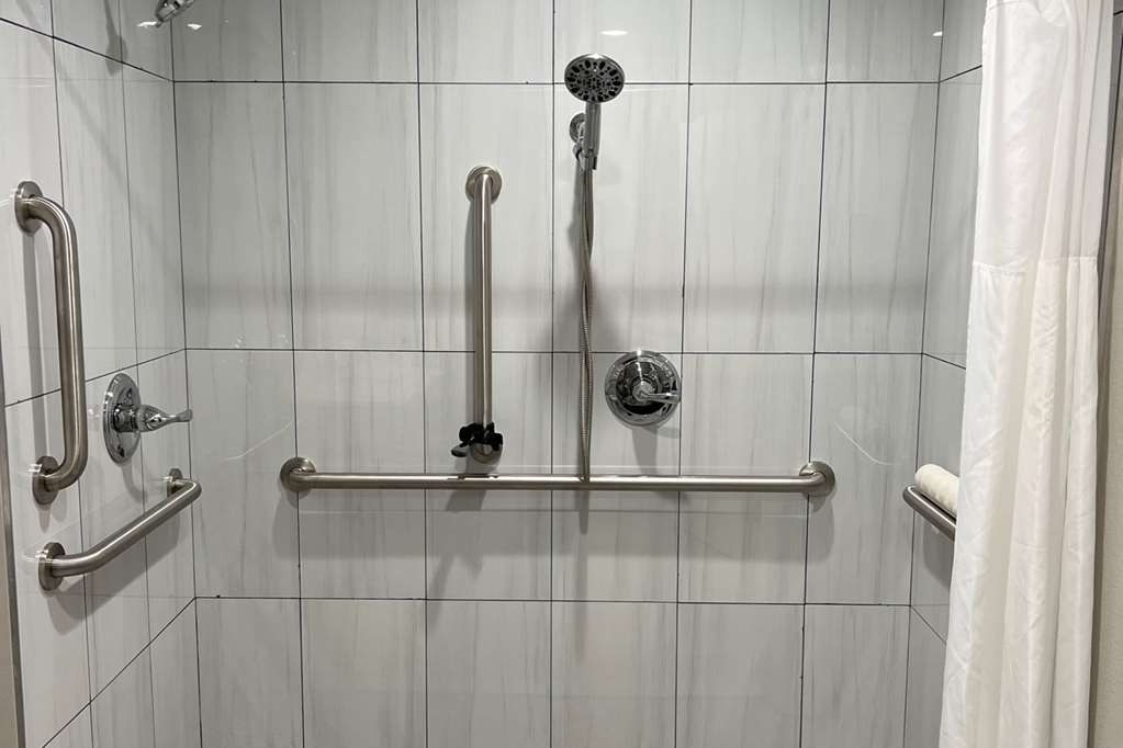 Quality Inn Tracy I 205 - photo 6