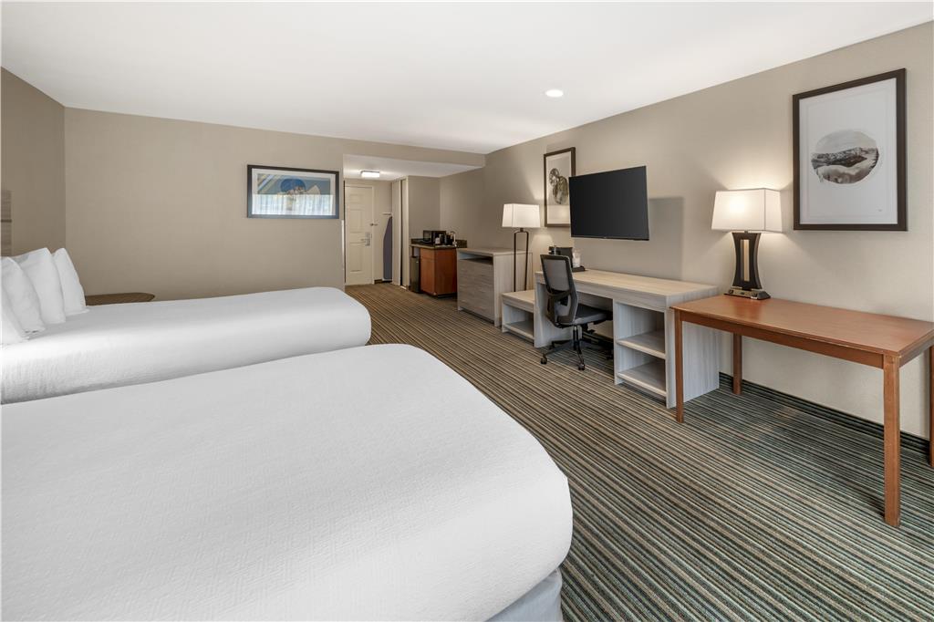 Best Western Plus Twin View Inn & Suites - photo 24
