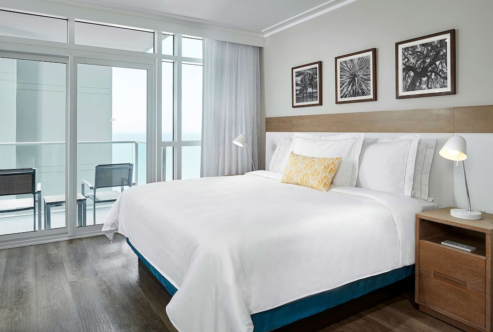Hilton Grand Vacations Club Ocean Enclave Myrtle Beach - photo 9