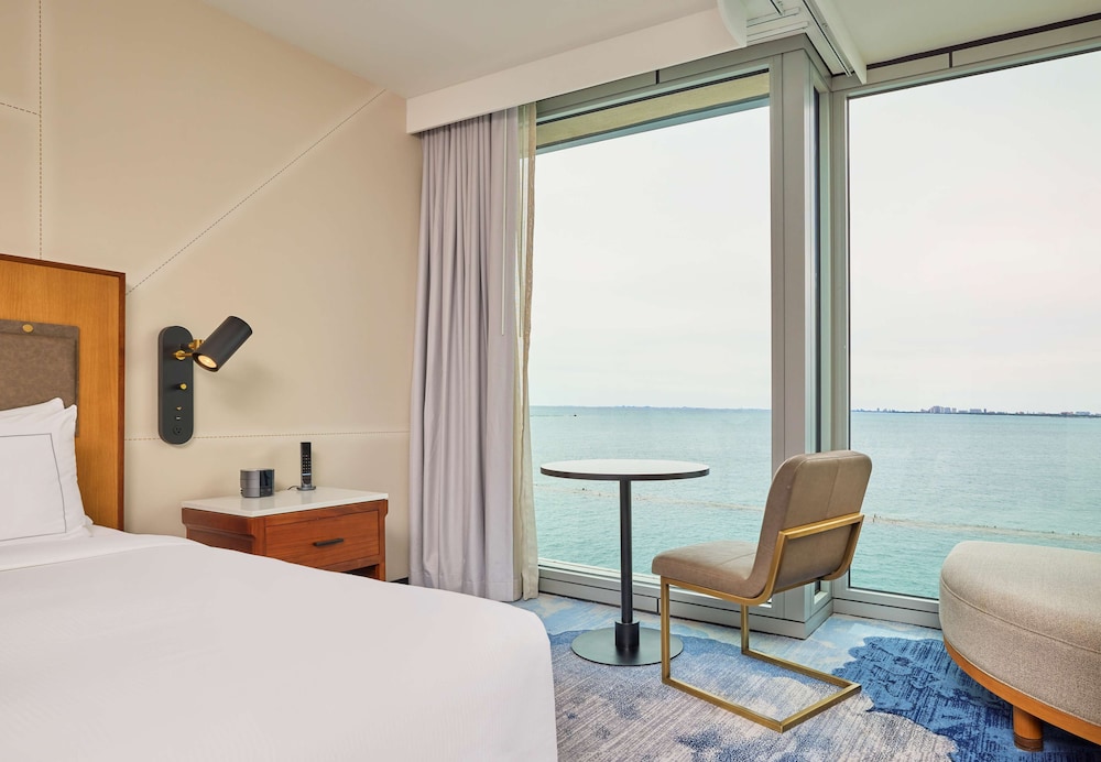 Sable at Navy Pier Chicago Curio Collection by Hilton - photo 19