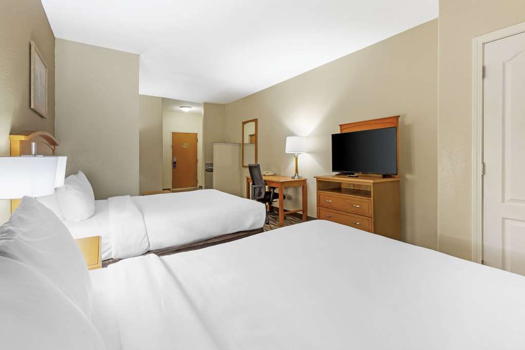 Comfort Inn & Suites Chesapeake Portsmouth - photo 26