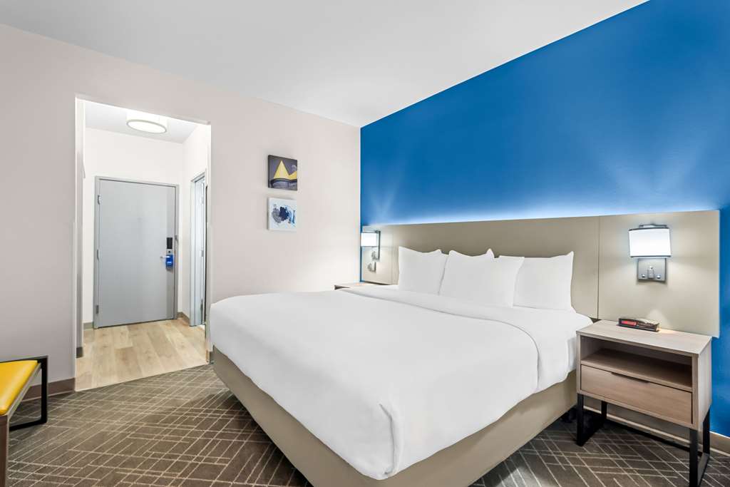 Comfort Suites Denver North Westminster - photo 12