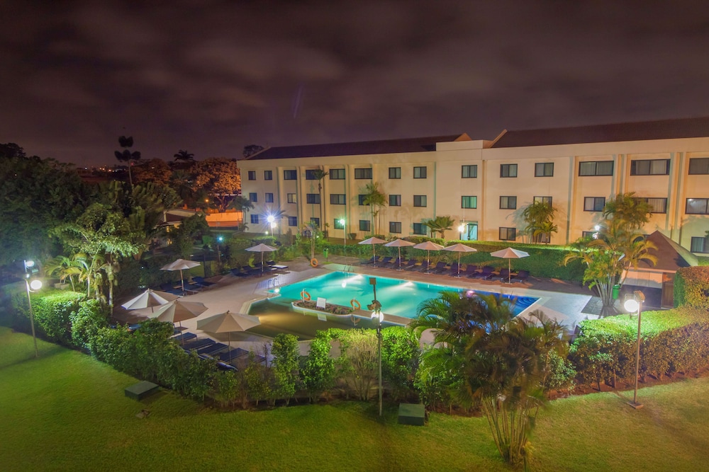 Fiesta Royale Hotel — Accra — photo 2