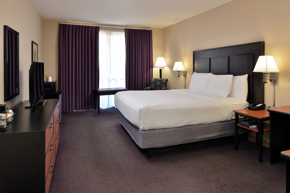 Hawthorne Inn and Conference Center - photo 8