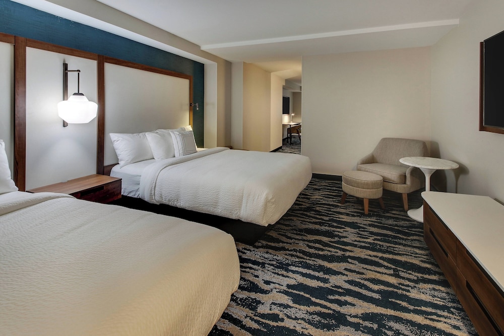 Fairfield Inn & Suites by Marriott Birmingham Downtown - photo 9