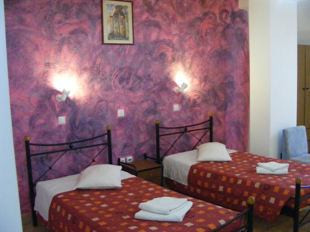Fira Calm Hotel — Fira — photo 4