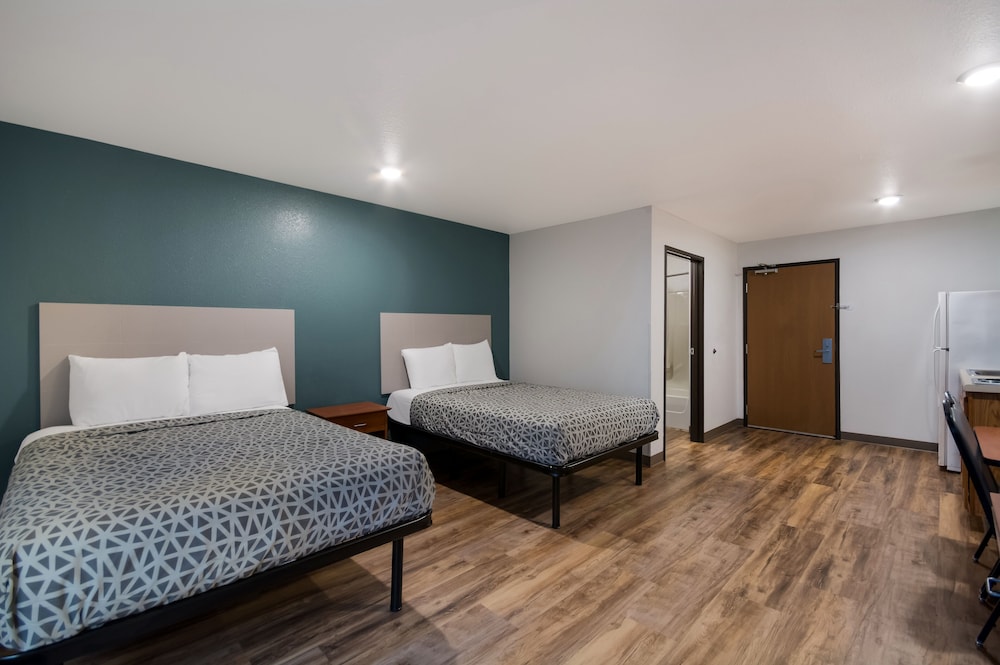 WoodSpring Suites Lexington - photo 11