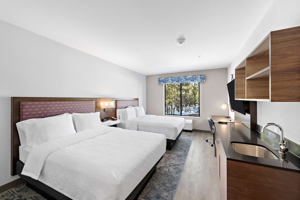 Hampton Inn Big Bear Lake - photo 12