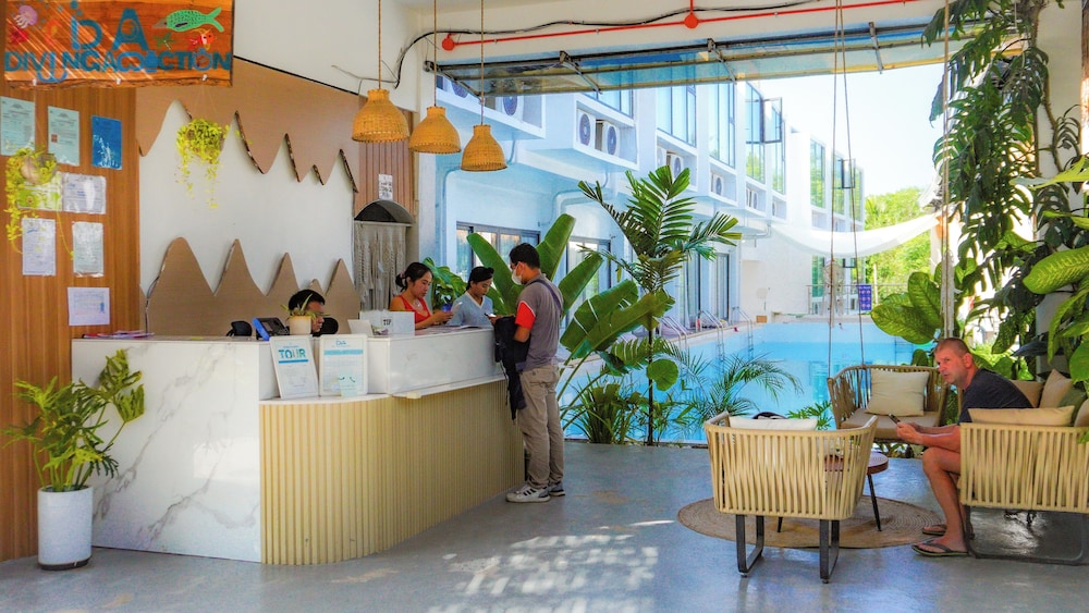 Diving Addiction Resort in Panglao, Philippines