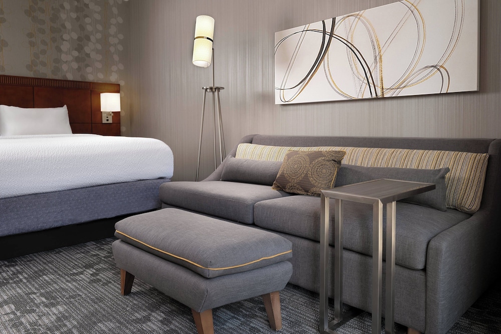 Courtyard by Marriott Phoenix Mesa - photo 10