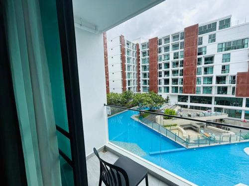 清迈一号 The One Chiangmai 1B1b Condo C 一环商业中心 紧邻尚泰繁华 — 4-Star Luxury Hotel in Chiang Mai, Thailand