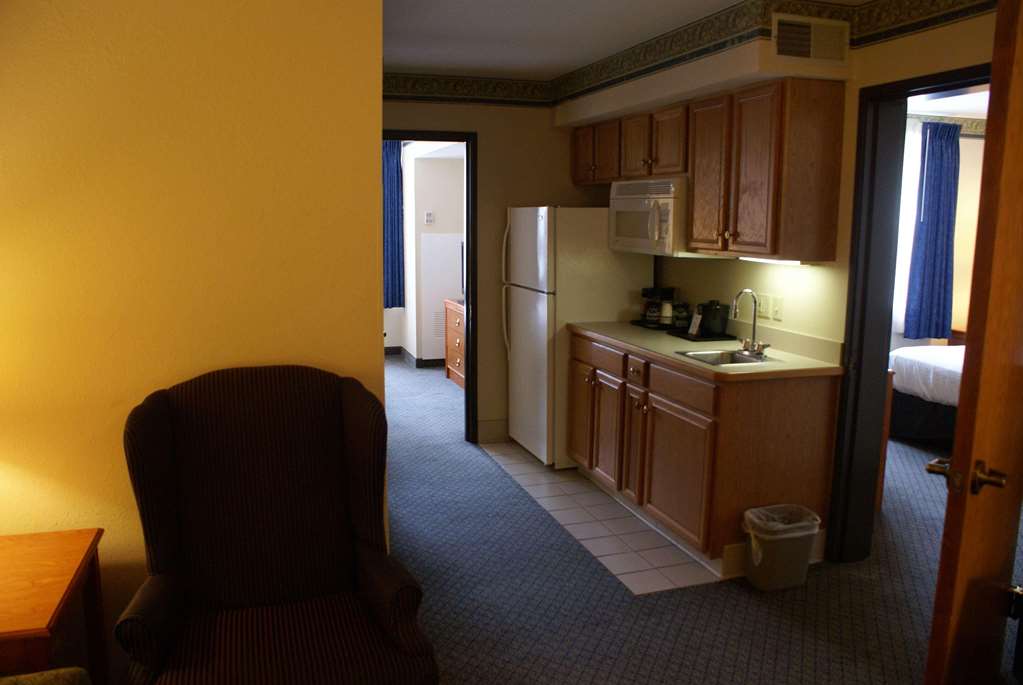 Country Inn & Suites by Radisson Lansing MI - photo 14