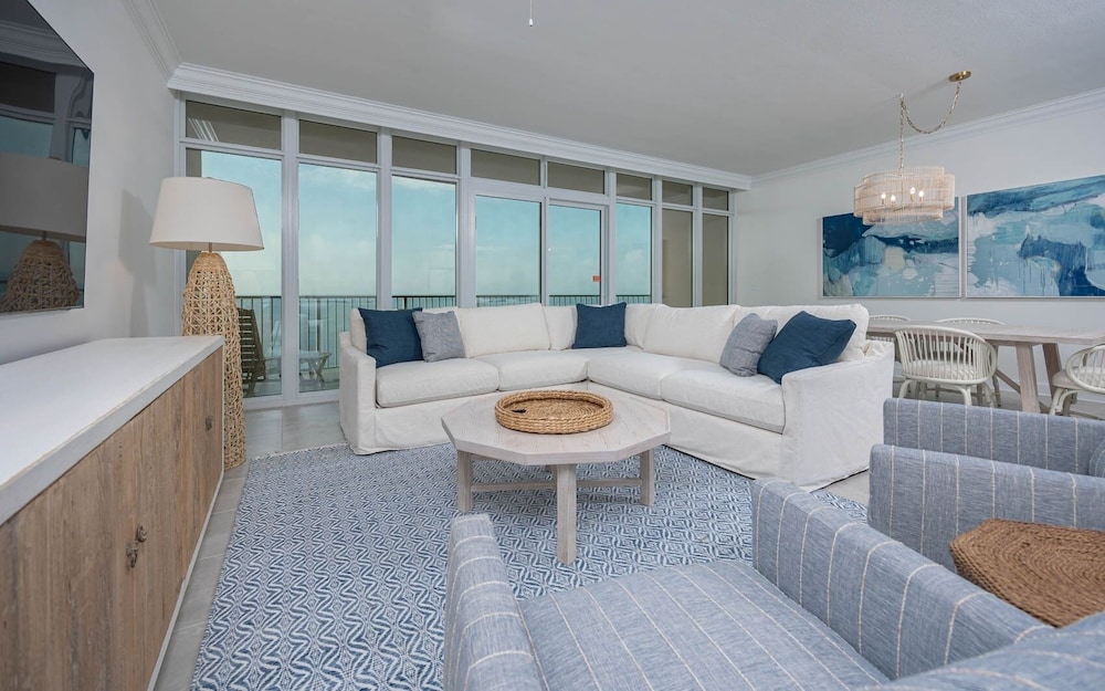 Phoenix Gulf Towers 1506 2 Bedroom Condo - photo 11