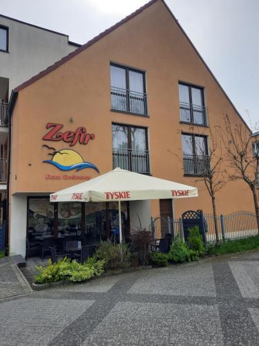 Zefir - carbon neutral hotel in Unknown City