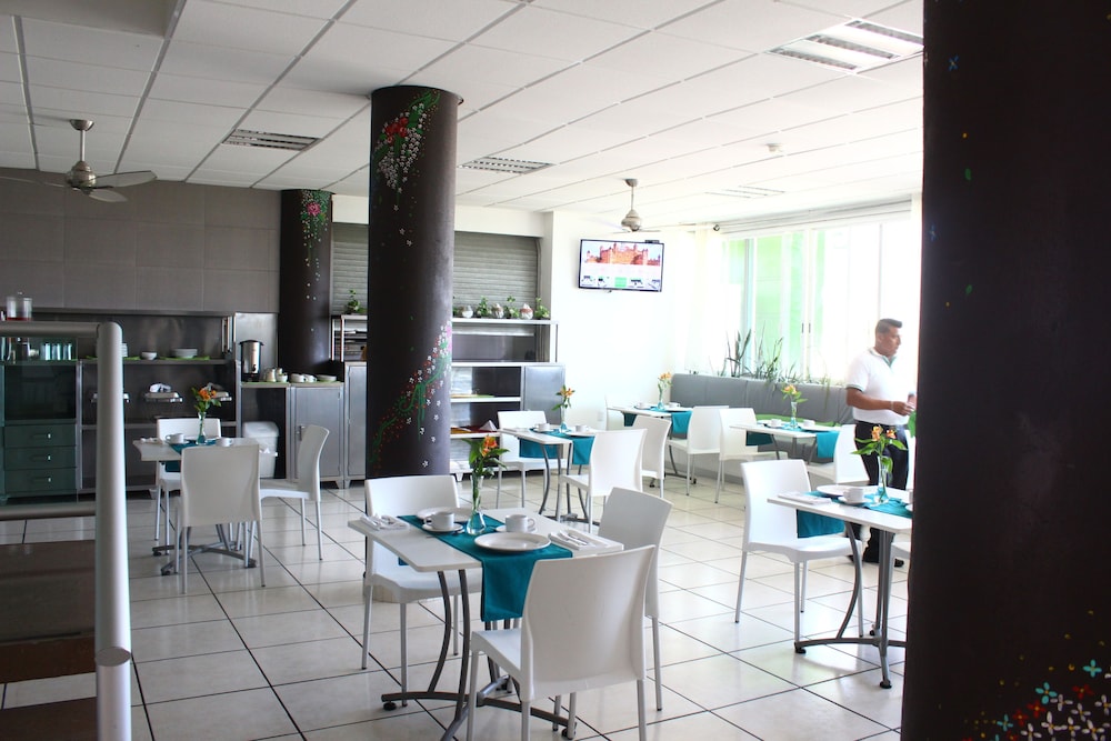 Food court