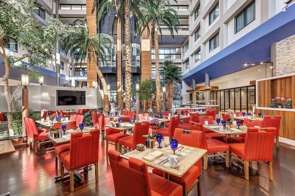 Crowne Plaza Hotel Foster City San Mateo by IHG - photo 17