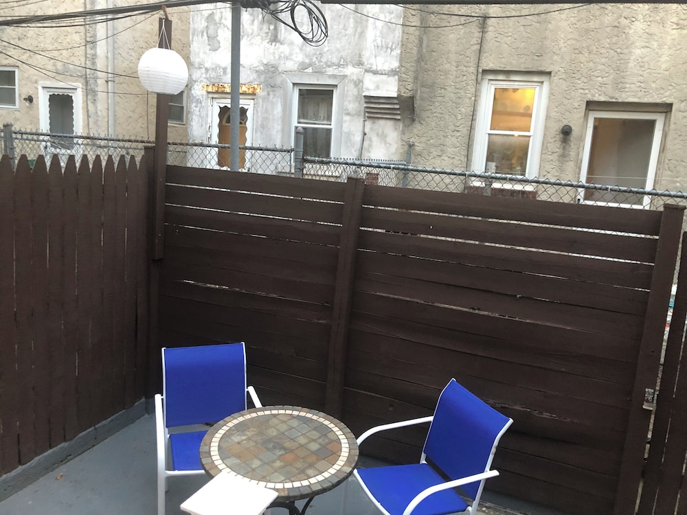 Point Breeze Row - photo 11