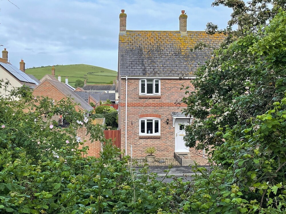 The Beach House — 4-Star Luxury Hotel in Bridport, United Kingdom