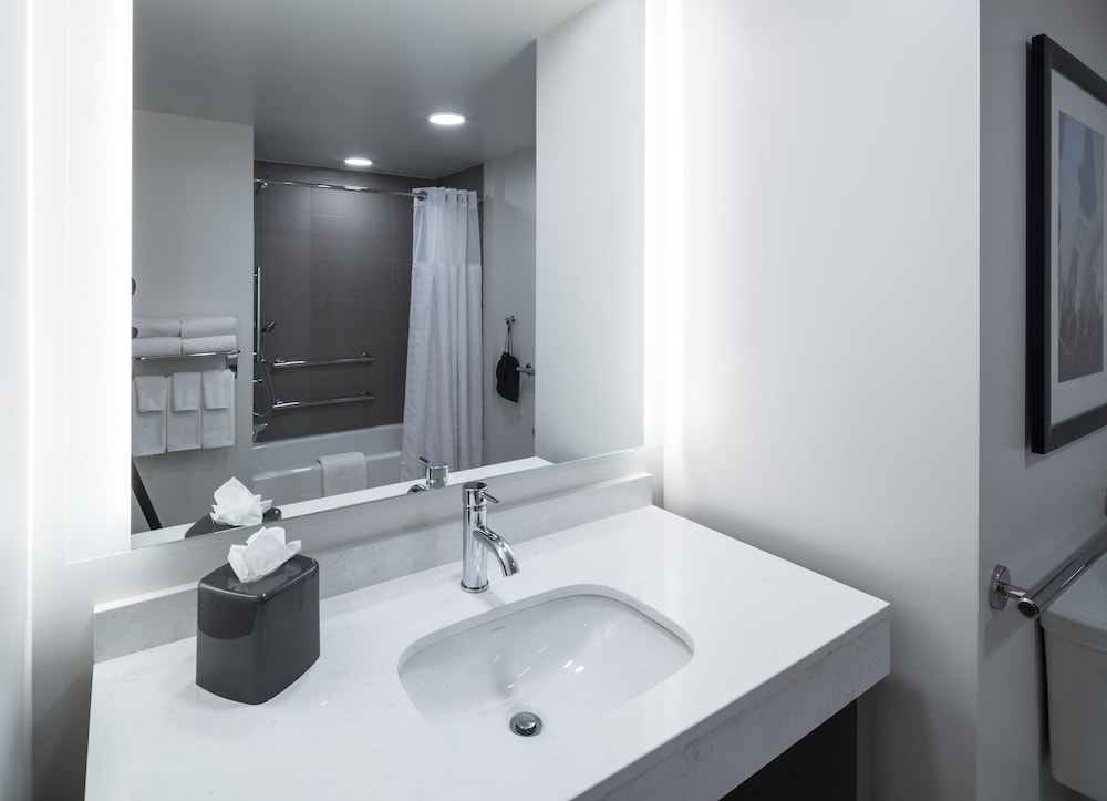 Hyatt Place Tempe Phoenix University - photo 24