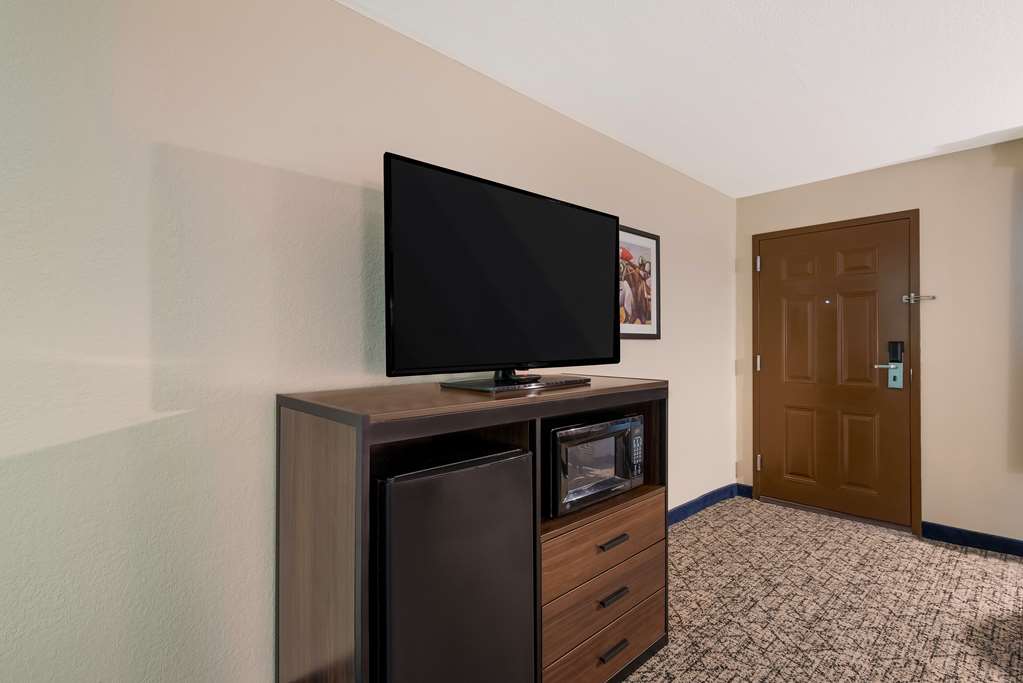 Best Western Winners Circle - photo 17