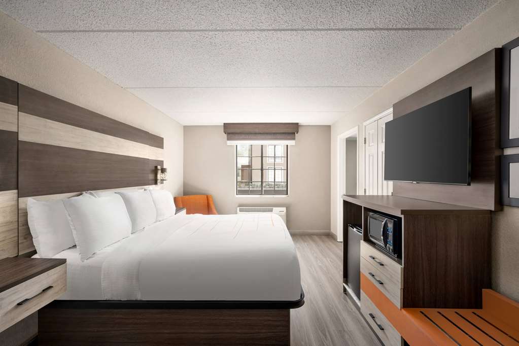 La Quinta Inn Lexington Horse Park - photo 46