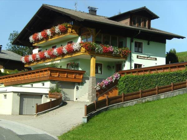 Privatzimmer Inge Klaushofer — Faistenau