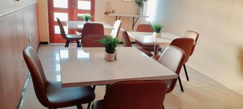 Rest & Digest — Serowe — photo 3