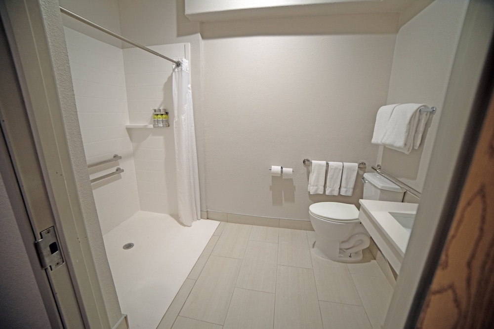 Holiday Inn Express Hotel & Suites South Padre Island by IHG - photo 13