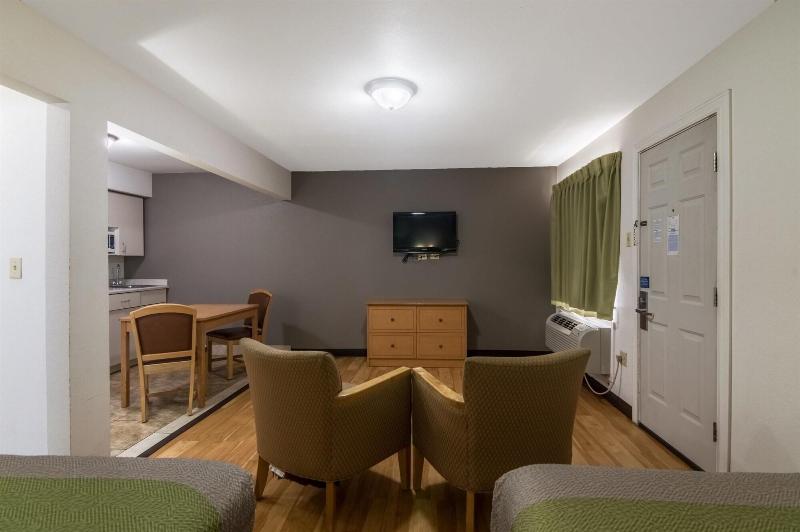 Studio 6 Lubbock TX Medical Center - photo 11