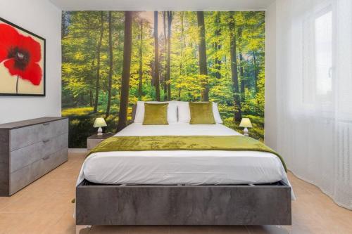VillaPino 27 New Apartment Como — 4-Star Luxury Hotel in Lucino, Italy