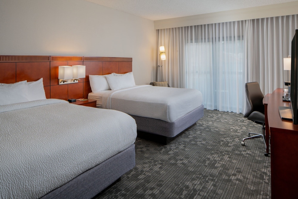 Courtyard by Marriott Nashville Airport - photo 7