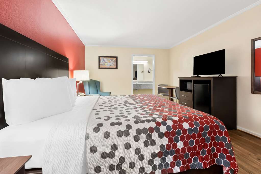 Econo Lodge St. George - photo 22