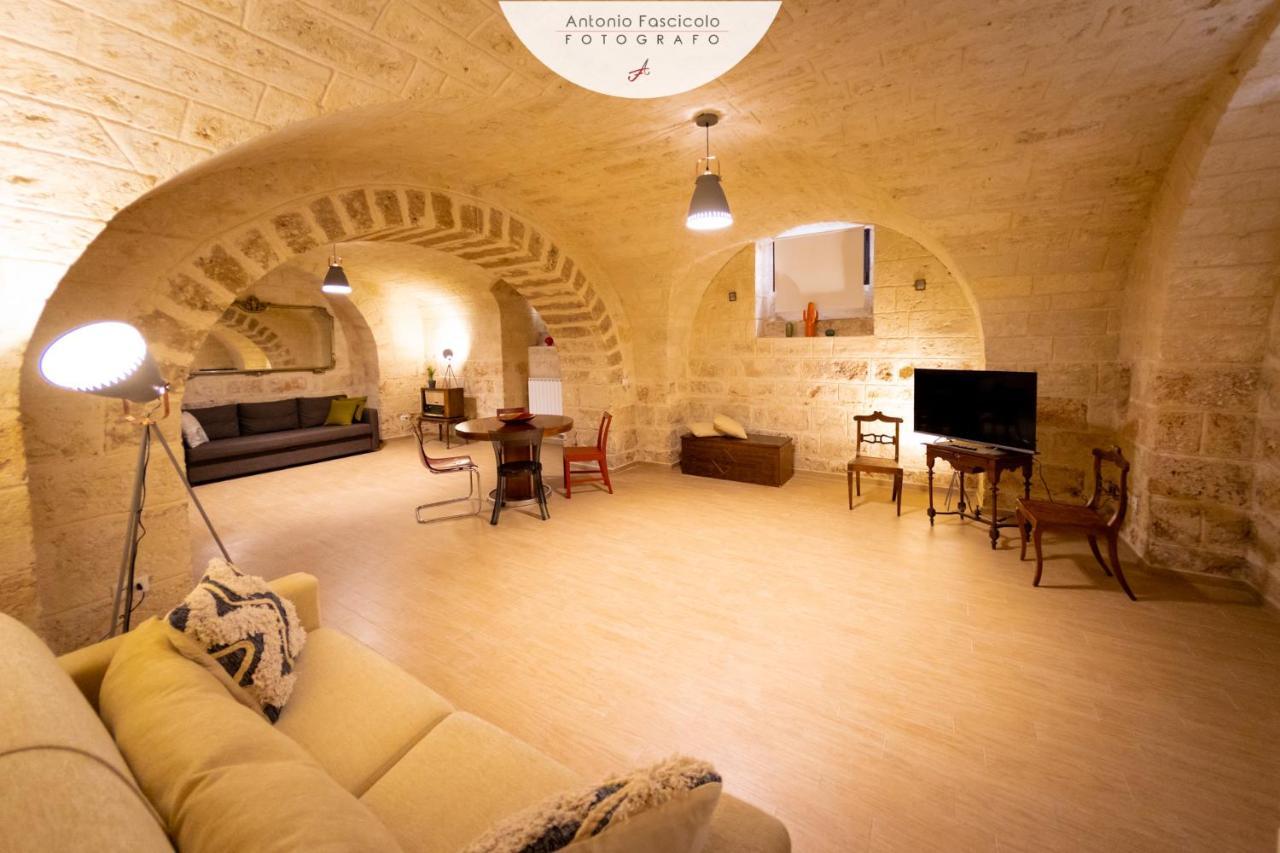 Antica Dimora Lombardi 2 — 4-Star Luxury Hotel in Bari, Italy