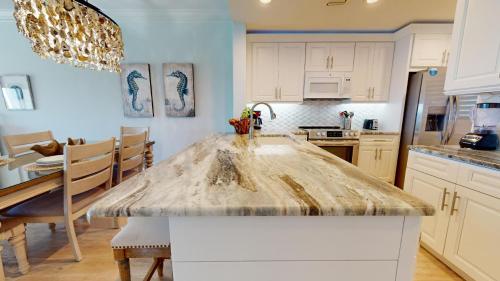 Beach Manor 0310 - photo 10