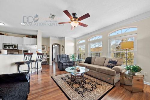 Legacy Villa 704 — 4-Star Luxury Hotel in Gulfport, United States