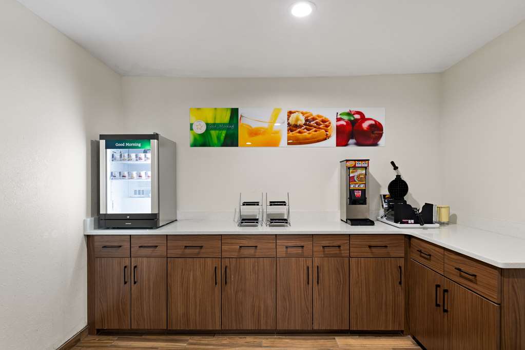 Quality Suites Wildwood The Villages - photo 28